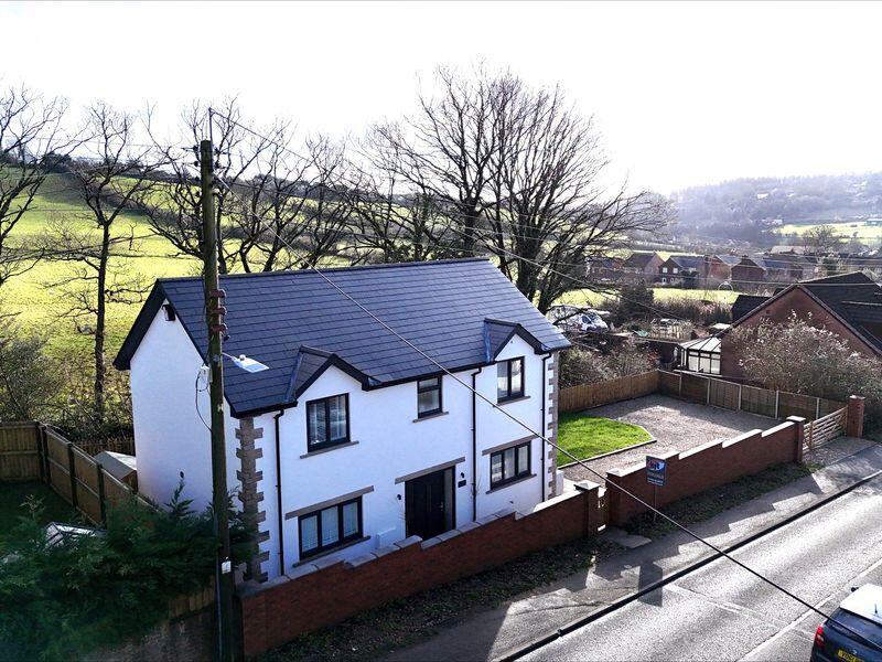 3-bed detached on High Street, Drybrook, £395,000