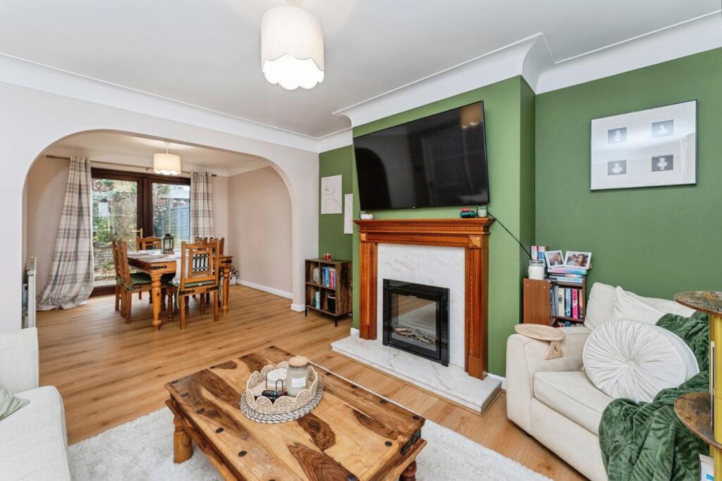 7, Llys Menden, Mold, Flintshire, CH7 photo 3