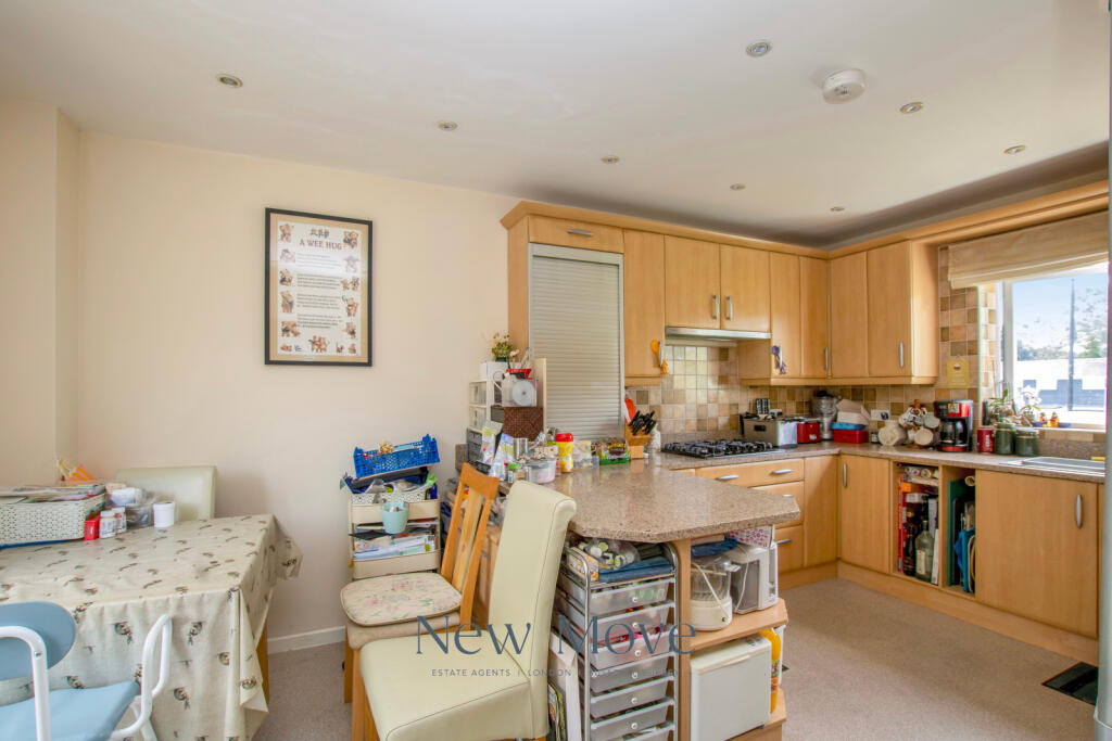 House in Crawley, Southgate - More