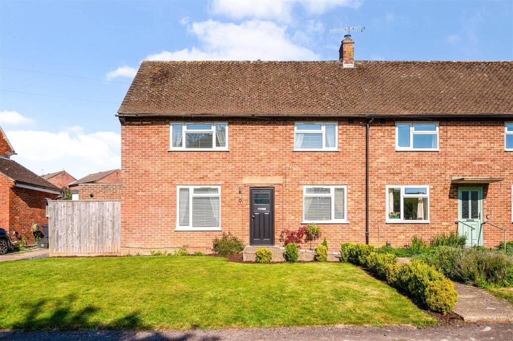 Main image of property: Homefield Way, Clanfield
