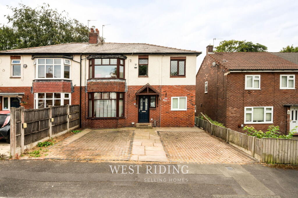 Main image of property: Beech Avenue, Greenfield, Saddleworth