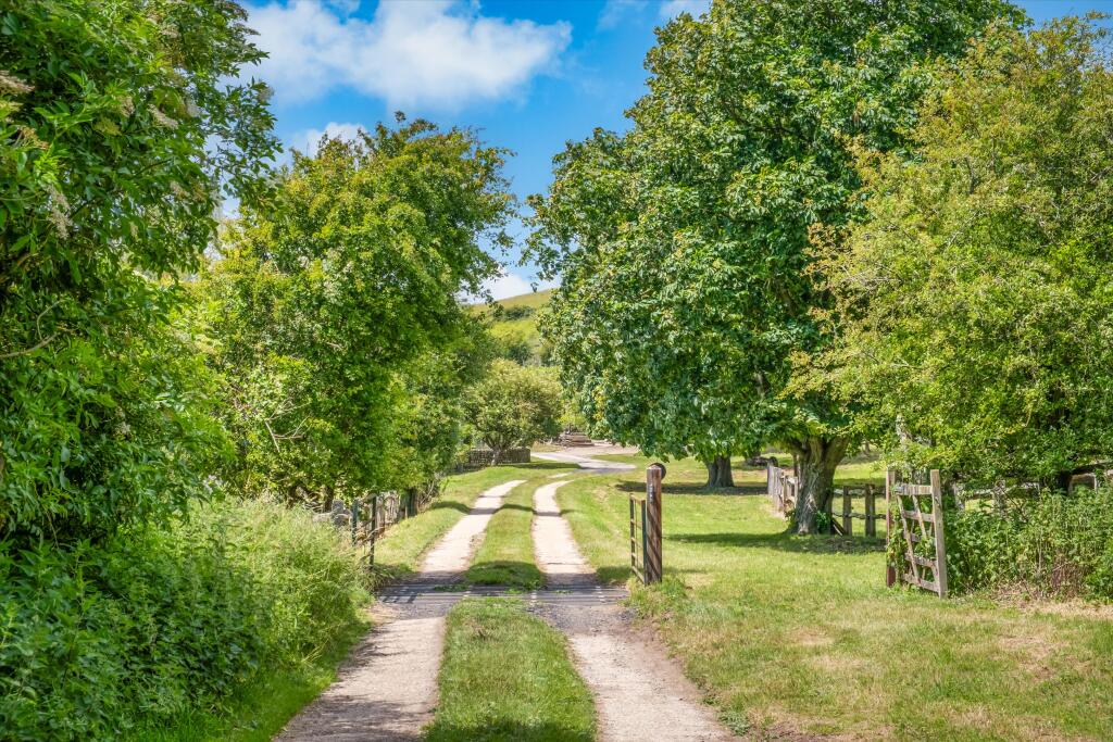 Whiteway Lane, Rodmell, Lewes, East Sussex BN7 - View 5