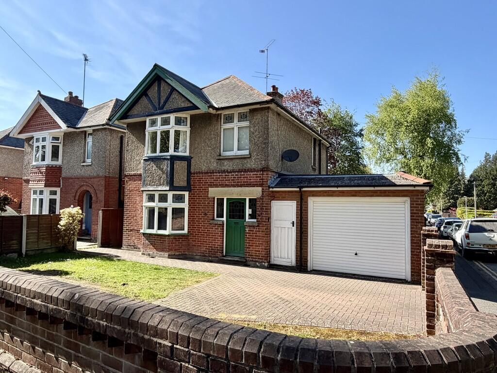 Main image of property: Clarendon Road, Broadstone