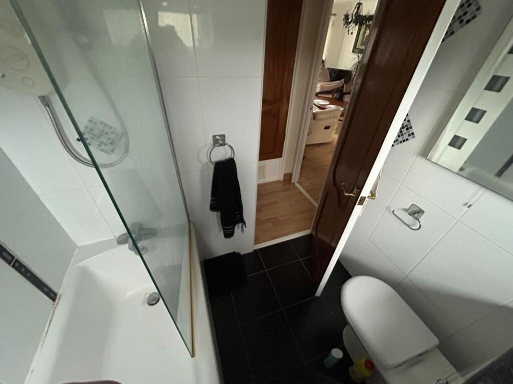 Apartment in Glasgow - View 5