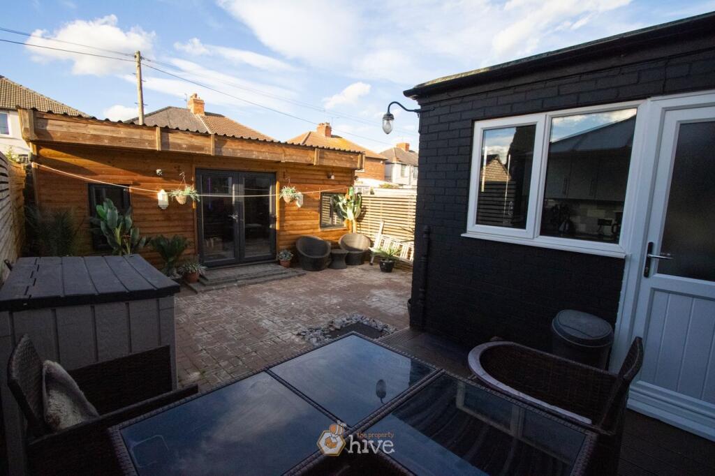 Finch Road, Balby, Doncaster, DN4 photo 3