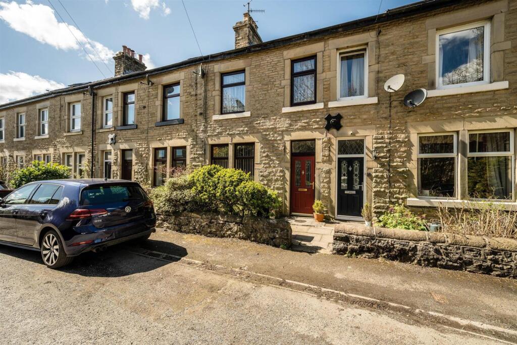 Main image of property: Brooklands, Buxton