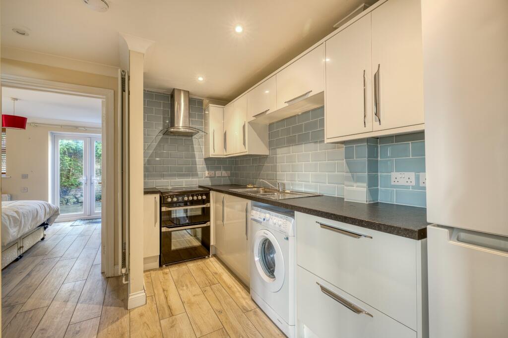 Additional image 4 of Central Wells