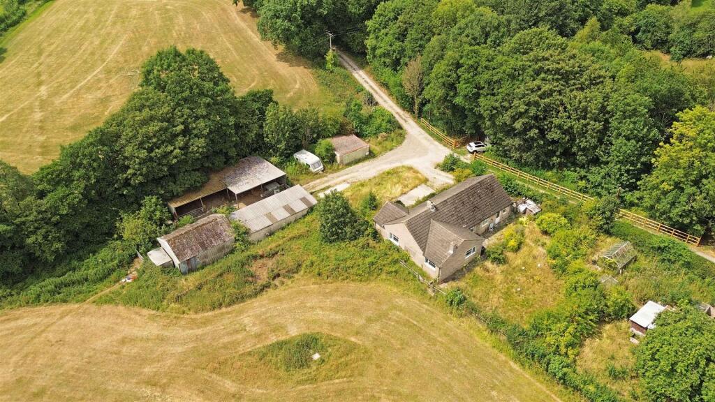 Main image of property: Dinnington Farm, Moorwood Moor, South Wingfield