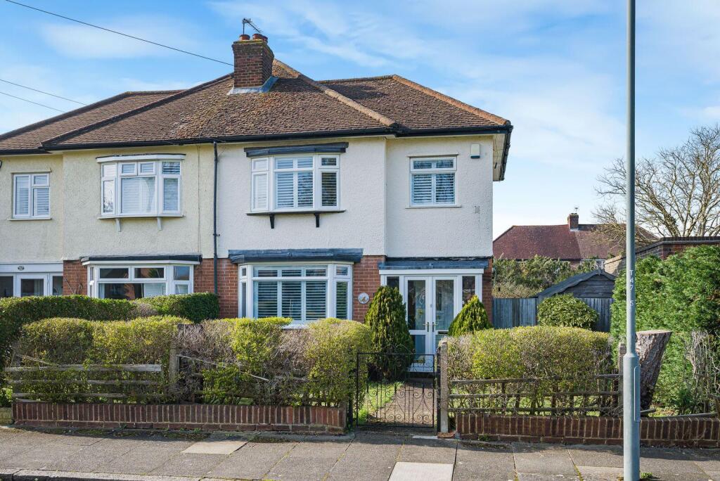 Main image of property: The Green, Hayes, Bromley