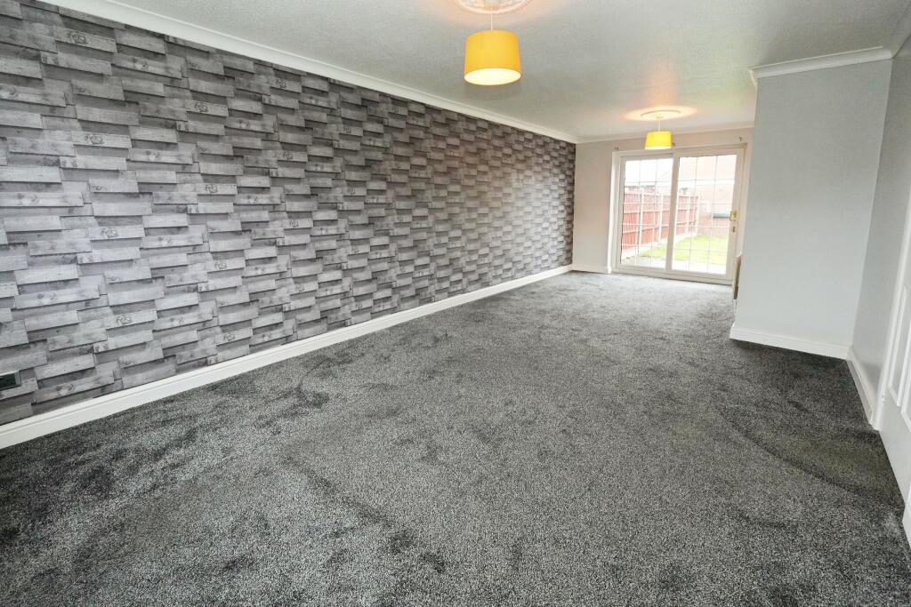 Additional image 6 of Shinwell Crescent, Oldbury, B69