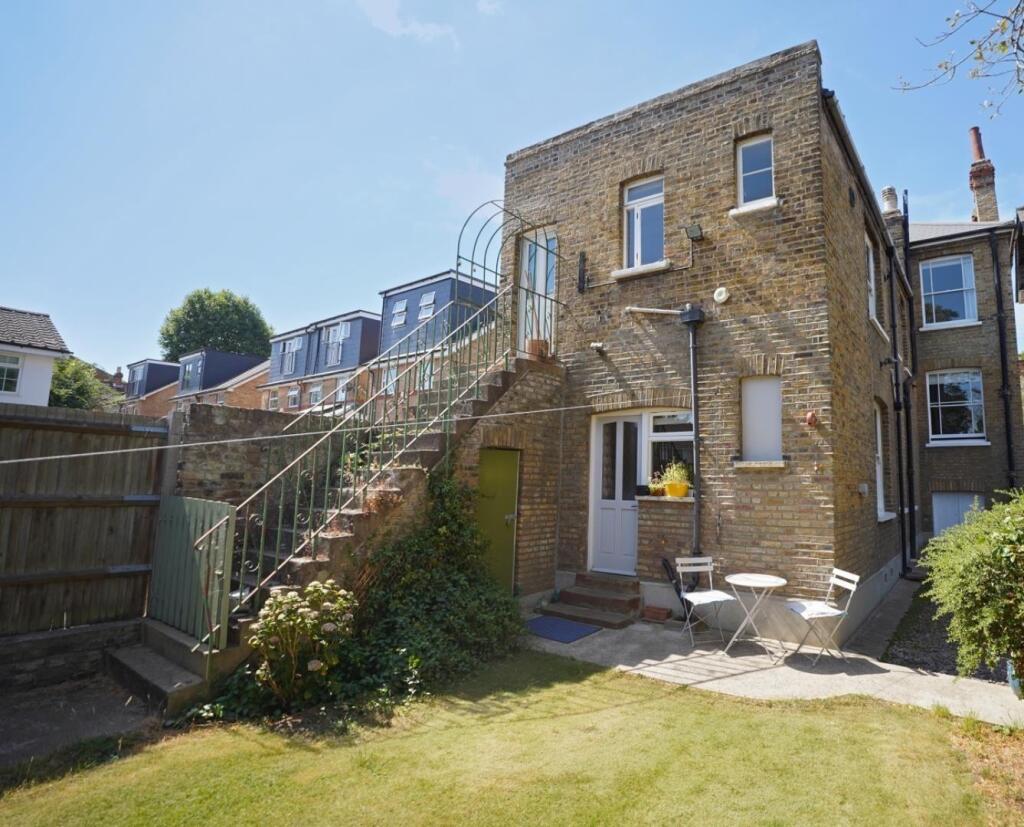 Apartment in London - View 4