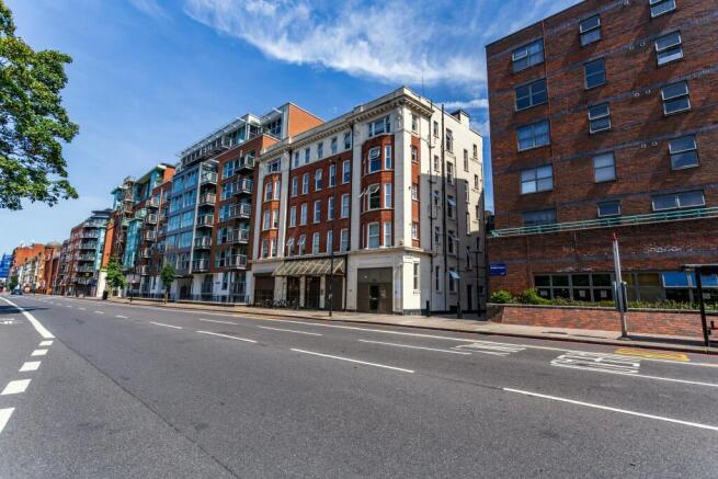 50 Vauxhall Bridge Road - exterior