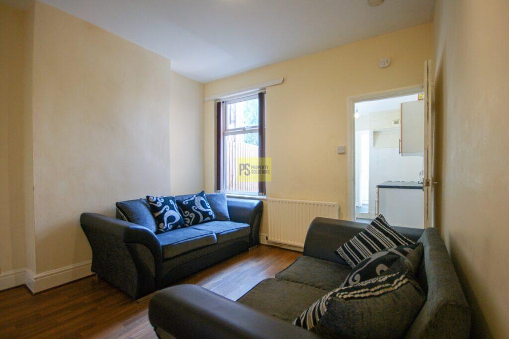 Main image of property: Winnie Road, Selly Oak, Birmingham,B29 6JX