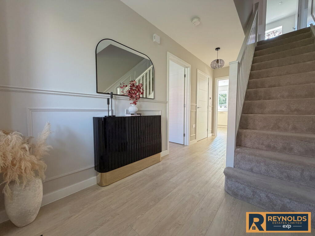Fuggle Road, West Malling, Kent, ME19 4XL photo 4