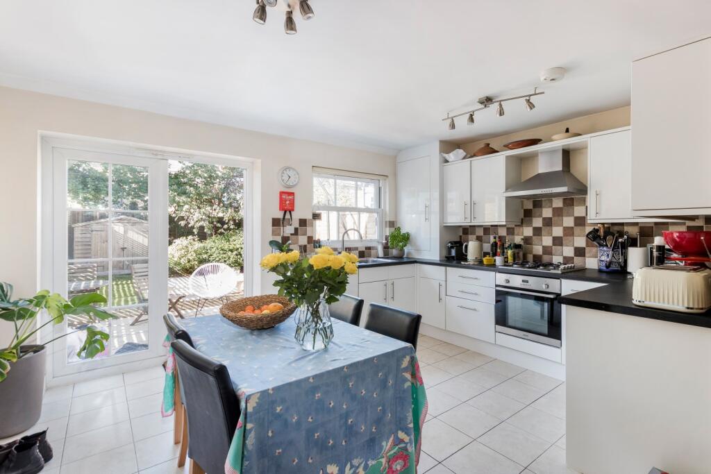 Main image of property: Ballantine Street, London, SW18