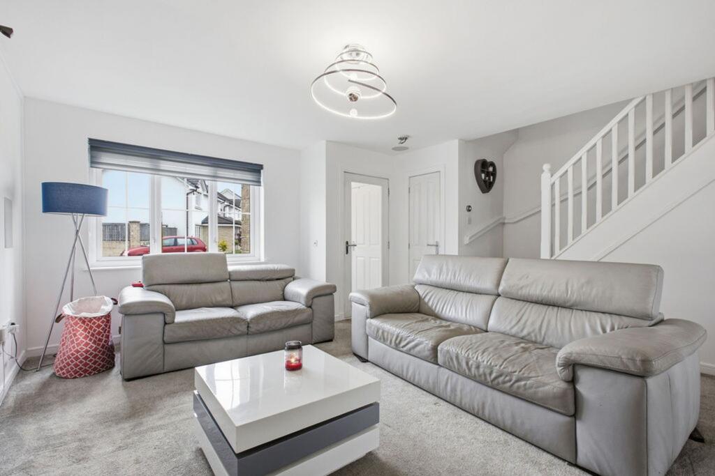 House in Paisley - View 3