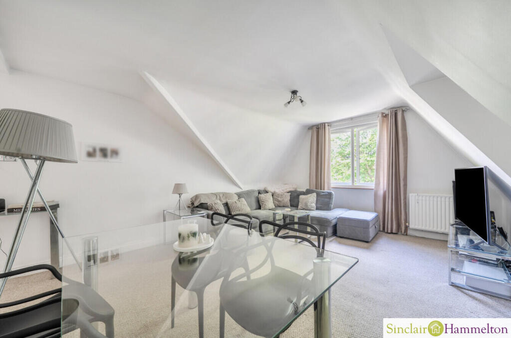 4 Hammelton Road, Bromley, Kent - View 2