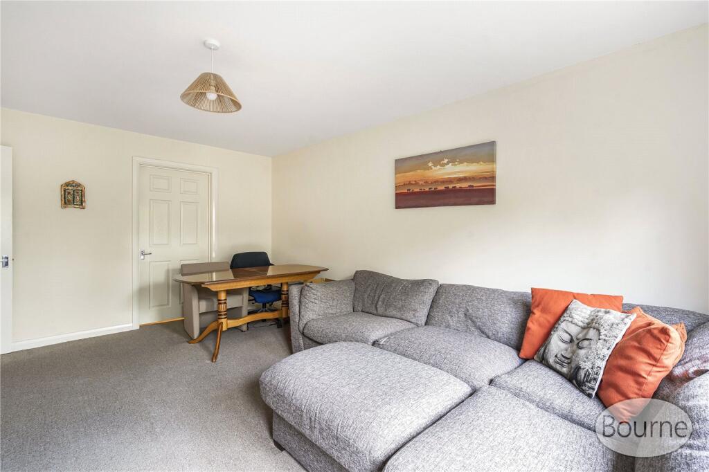 Apartment in Guildford - View 3