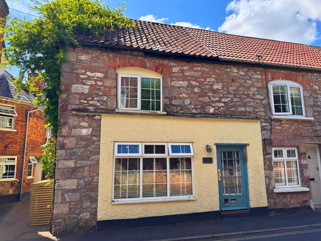 Main image of property: The Strand, Lympstone, EX8