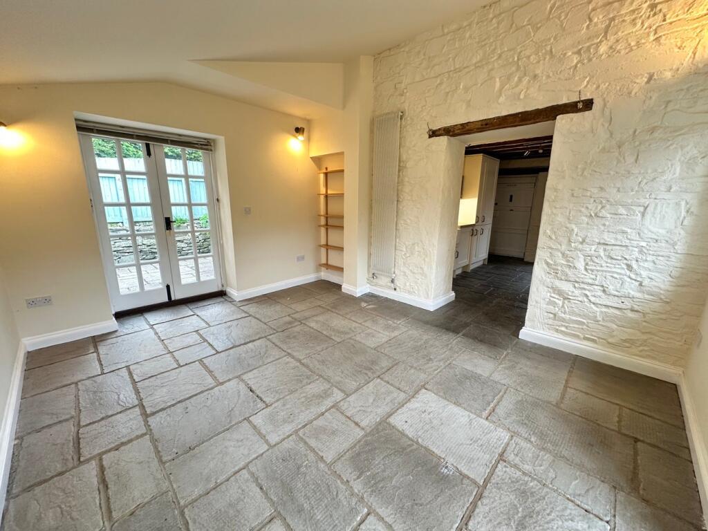 House in Llandrindod Wells, Llanfrynach - View 3