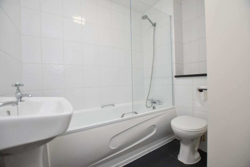 Apartment in Wrexham, Felin Puleston, Offa - View 4