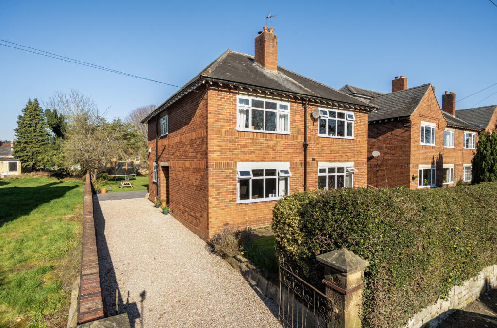 Main image of property: Brynoswallt, Queens road