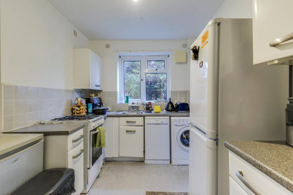 House in Leeds, Troy, Tinshill - View 4