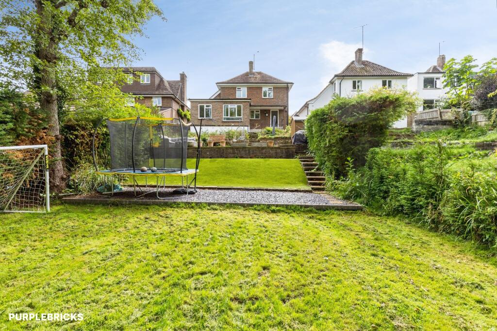 House in Redhill - View 3