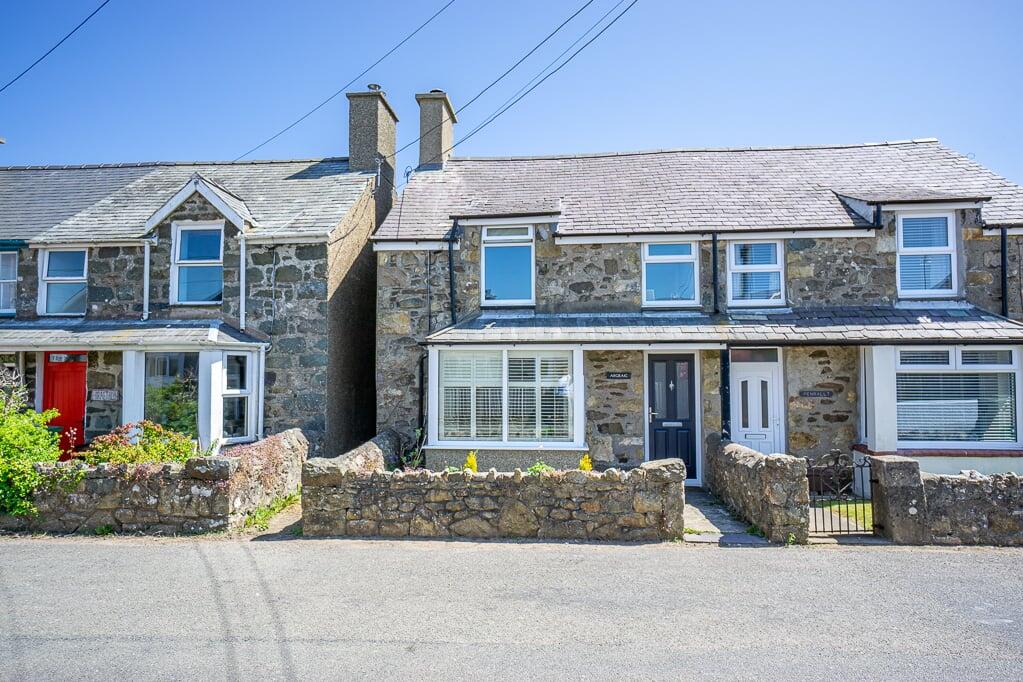  Mynytho, Pwllheli, LL53 photo 2