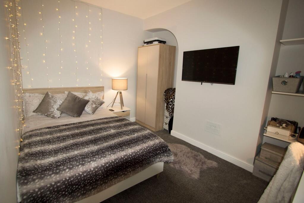 House in Nottingham - View 5