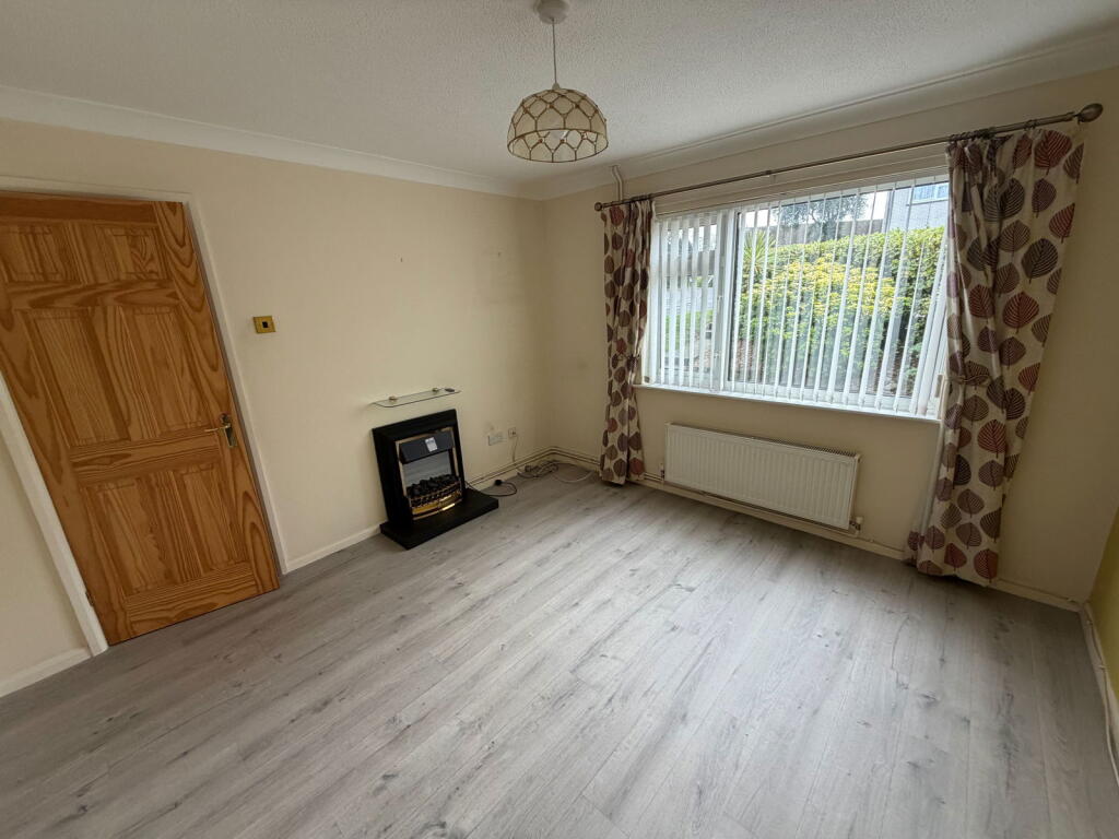 Berry Drive, Paignton, Devon, TQ3 3QW photo 2