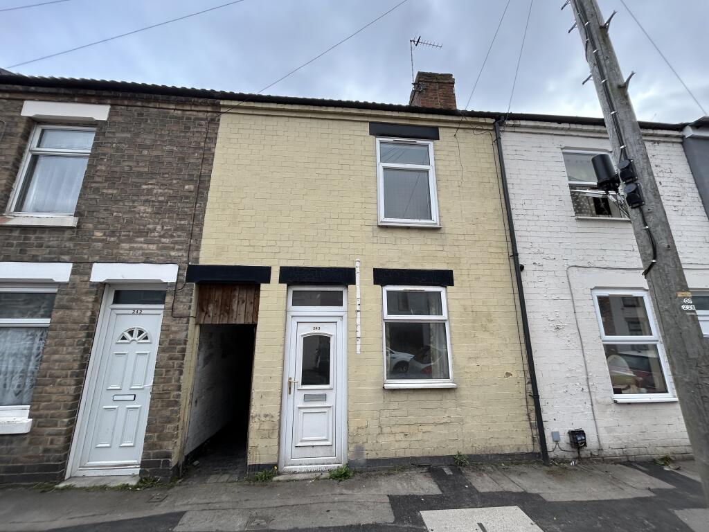 Main image of property: 243 Goodman Street, Burton-On-Trent, Staffordshire DE14 2RG