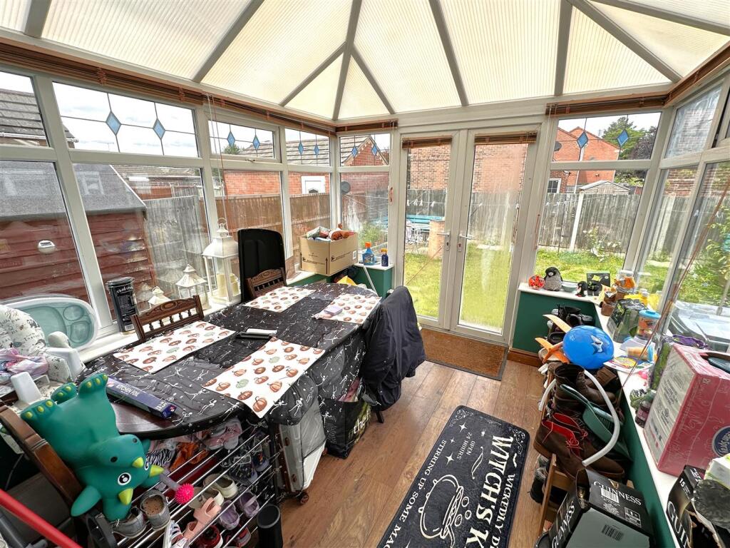Hawton Lane, Balderton, Newark - View 6