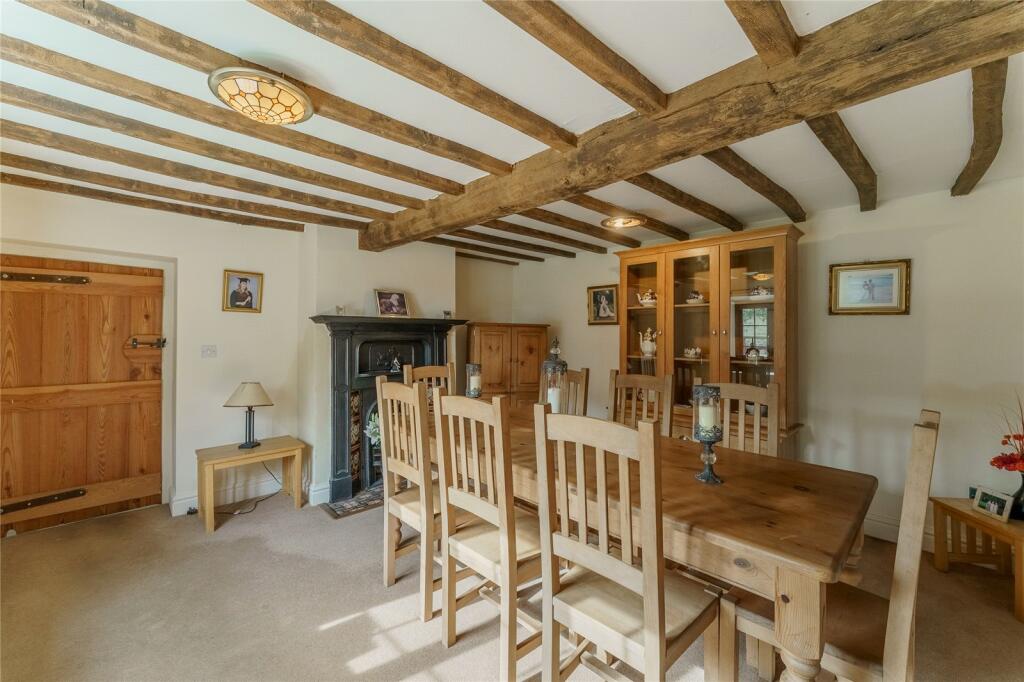House in Barnsley, Brierley - More