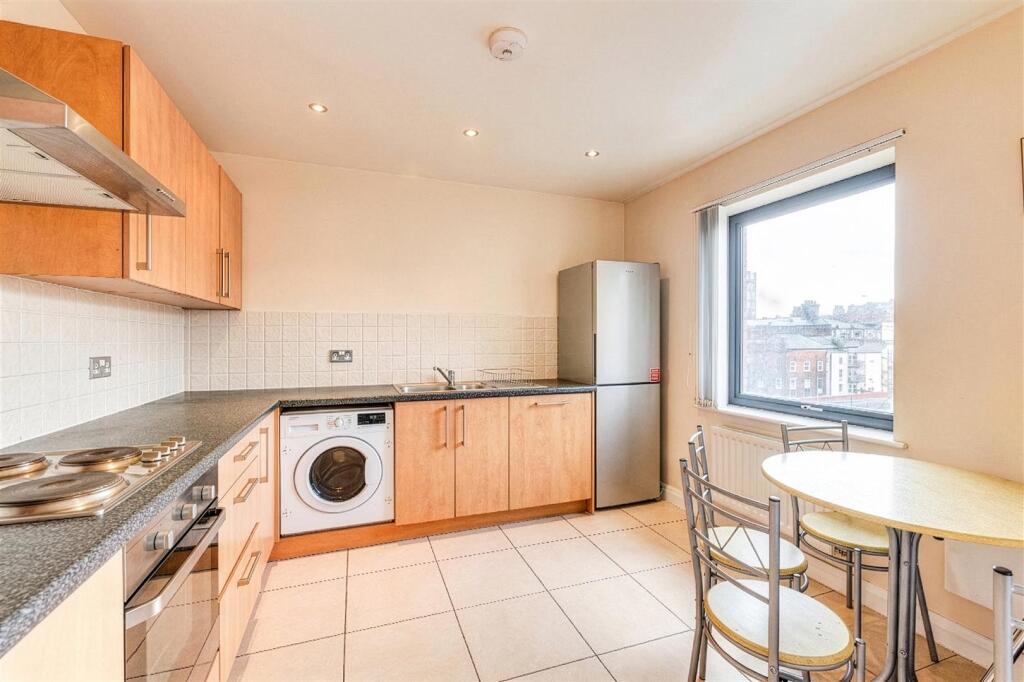 Apartment in Liverpool - View 2