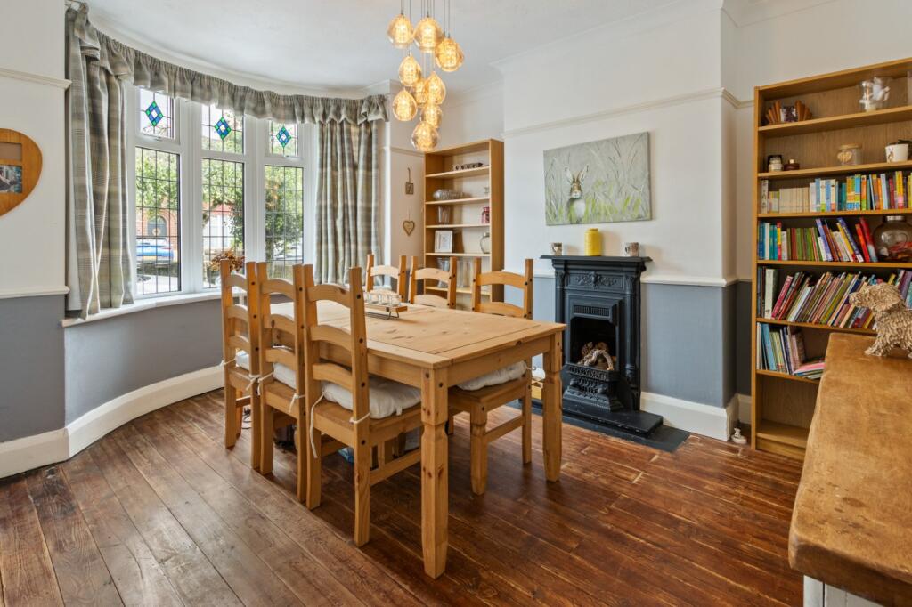 House in Doncaster, North Lincolnshire - View 4