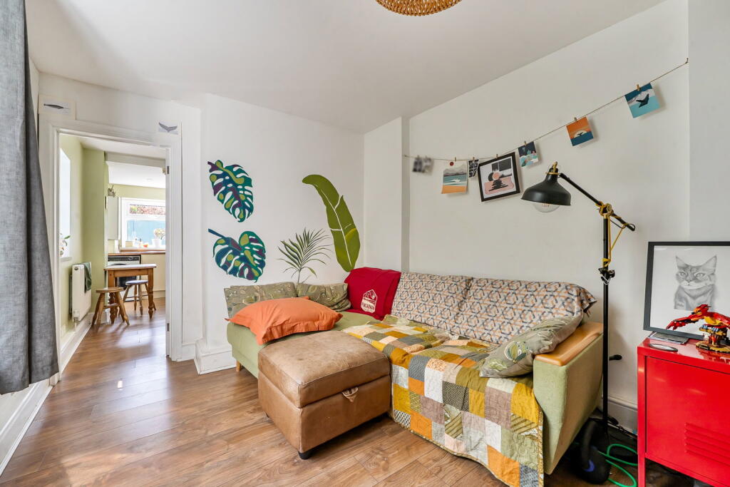 Apartment in Cardiff - More