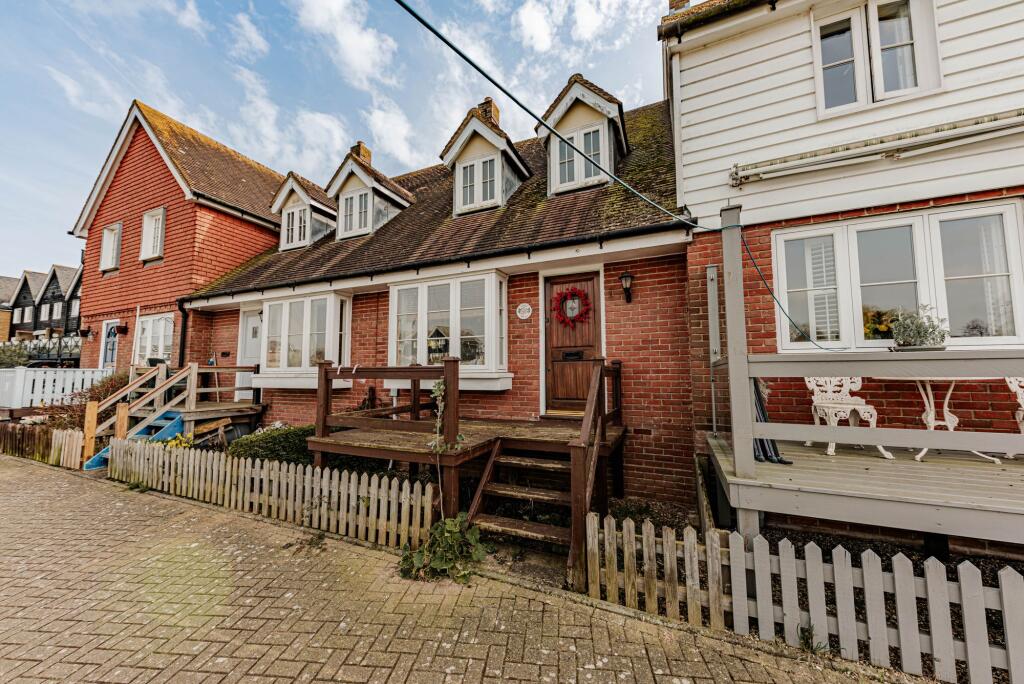 Main image of property: Belvedere Road, Faversham, ME13