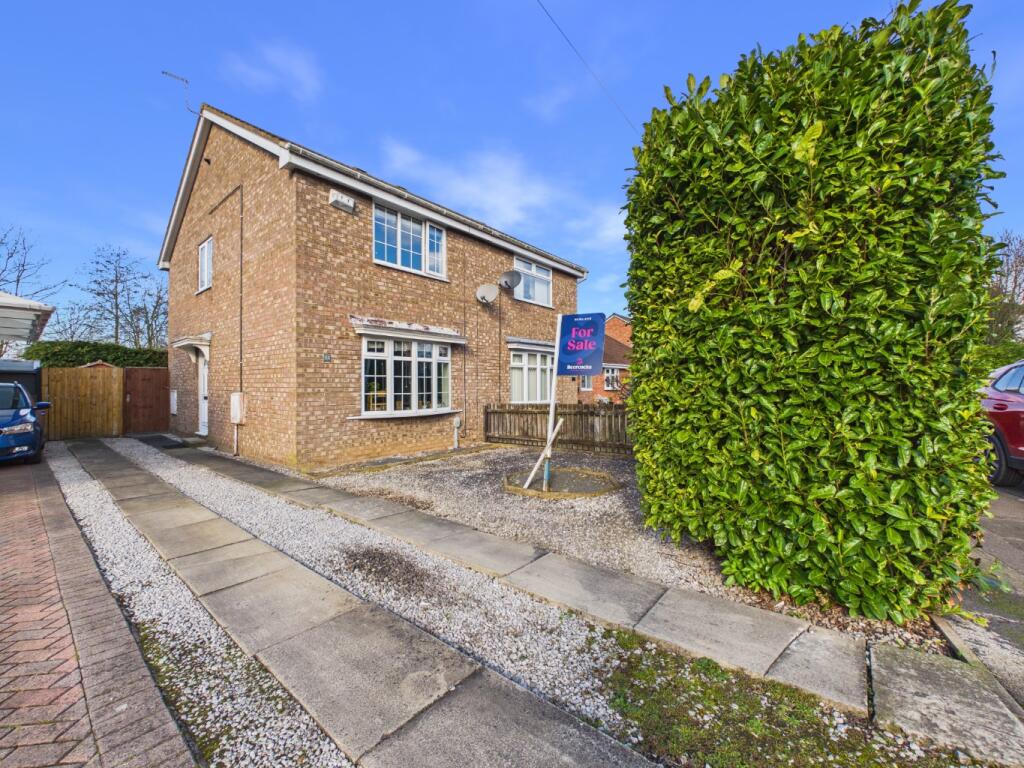 Main image of property: Welwyn Park Drive, Hull, East Riding Of Yorkshire, HU6