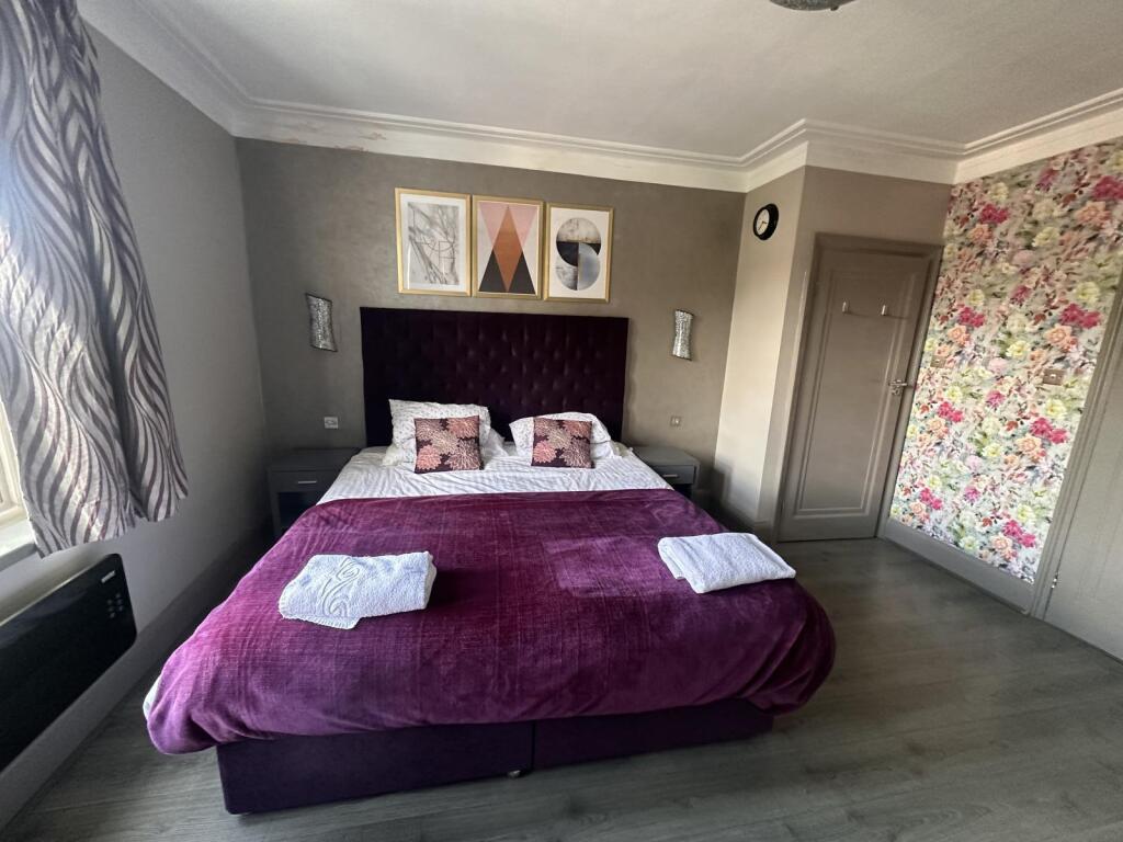 3 bedroom flat for rent