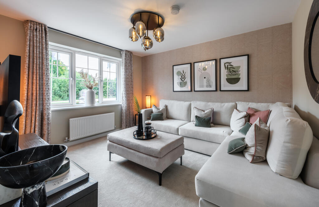House in Bradford, Keighley - More