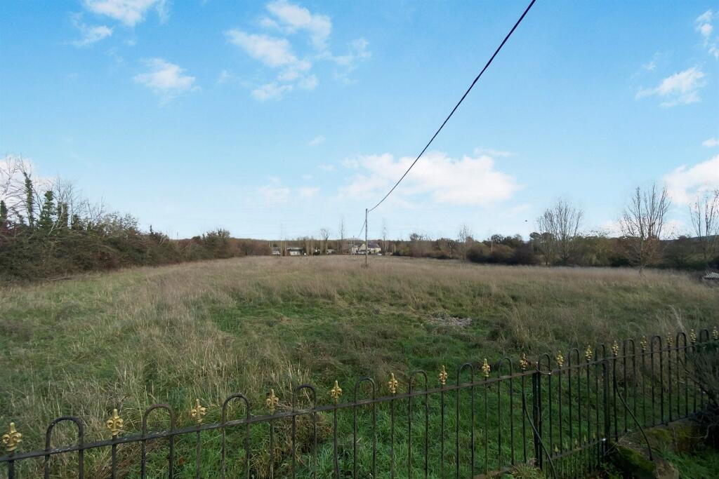 Additional image 15 of Mill Lane, Hawkeridge, Westbury