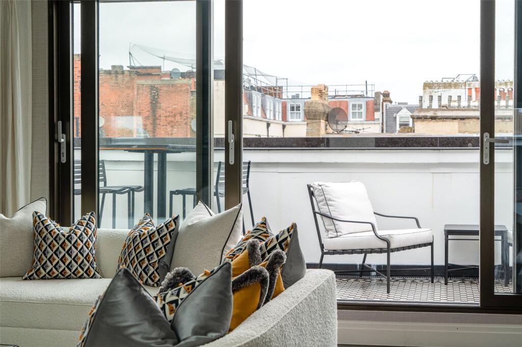 Apartment in London - View 4