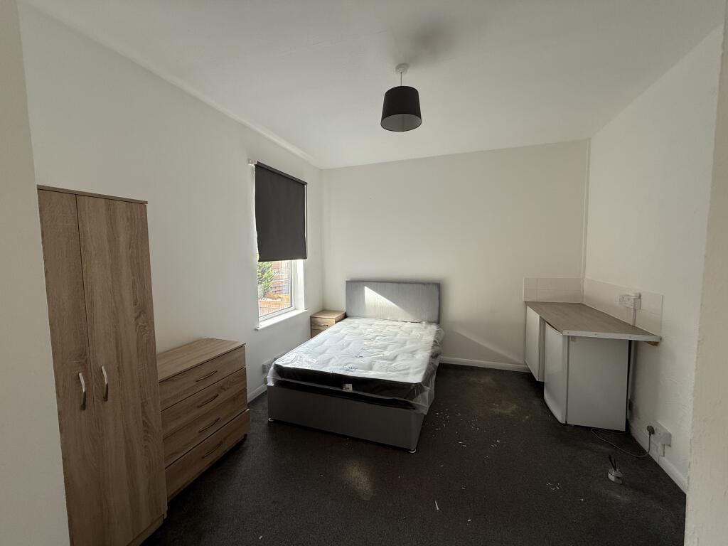 Main image of property: Room 10, 208-210 Balby Road, DN4