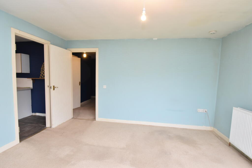Apartment in Bathgate, West Lothian - View 3