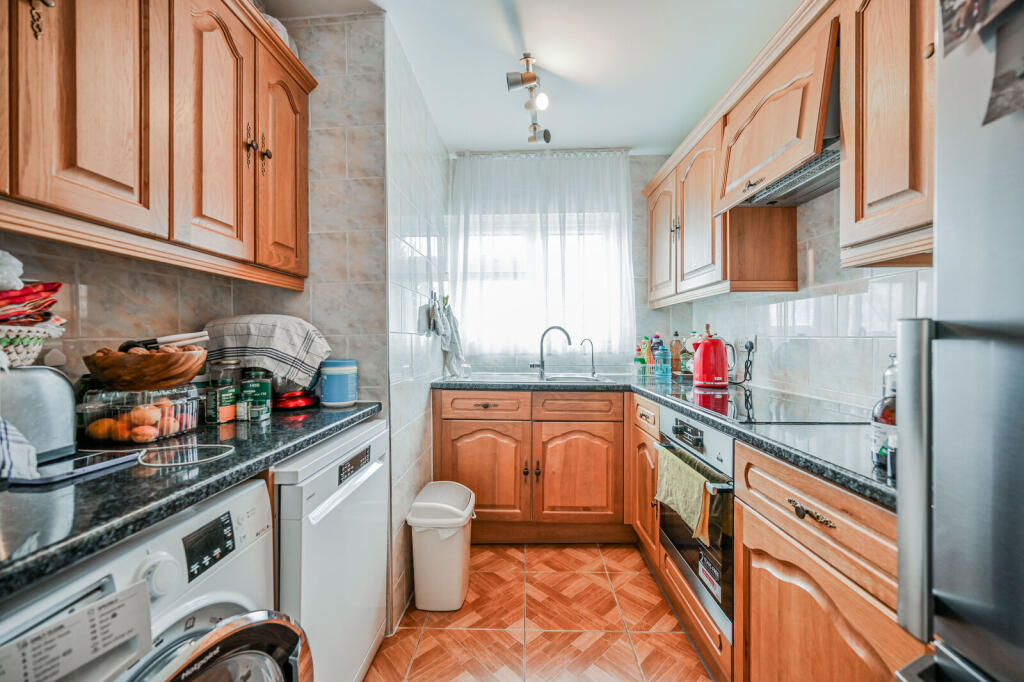 Apartment in London - View 5