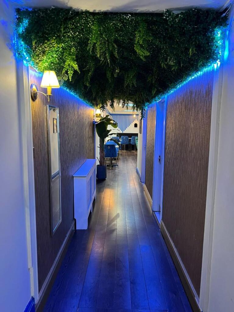 Main image of property: New King's Road, Parsons Green, London