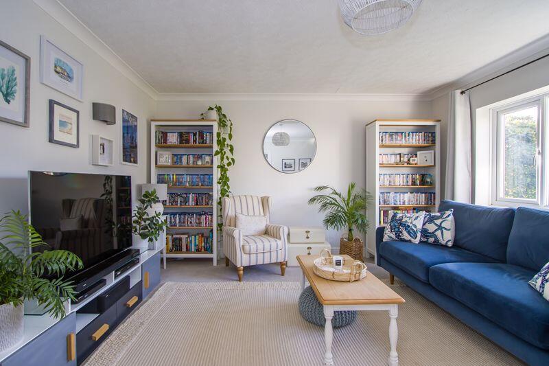 Apartment in Penarth, Vale of Glamorgan - View 6