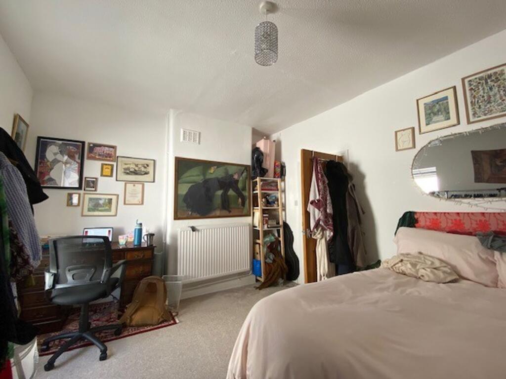 Apartment in Bristol - View 5