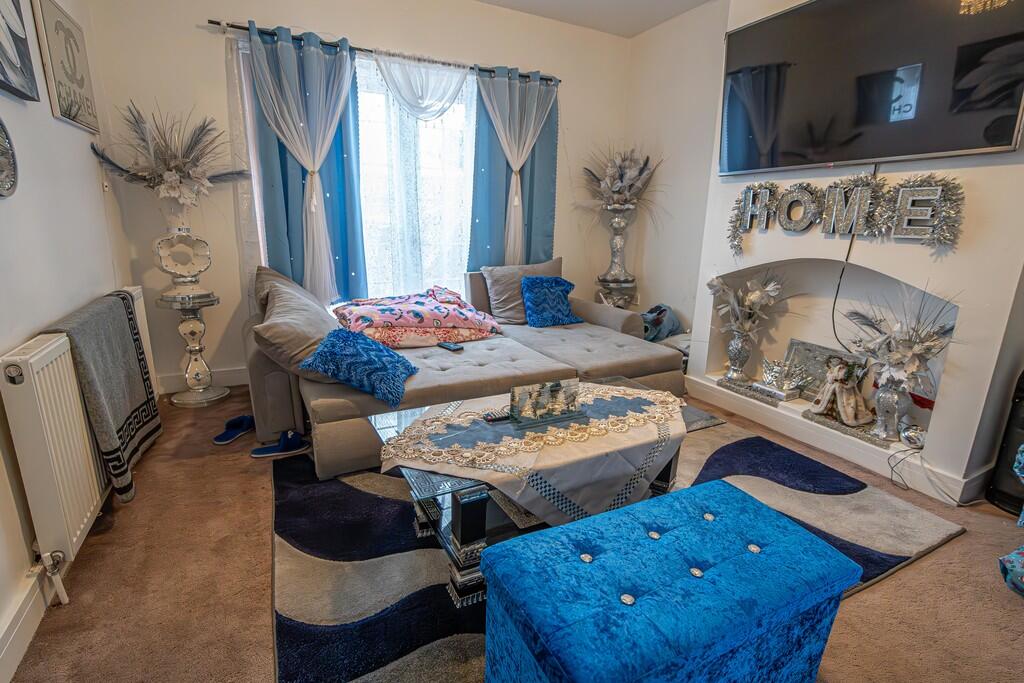 Additional image 3 of Barnfield Grove, Handsworth Wood, Birmingham